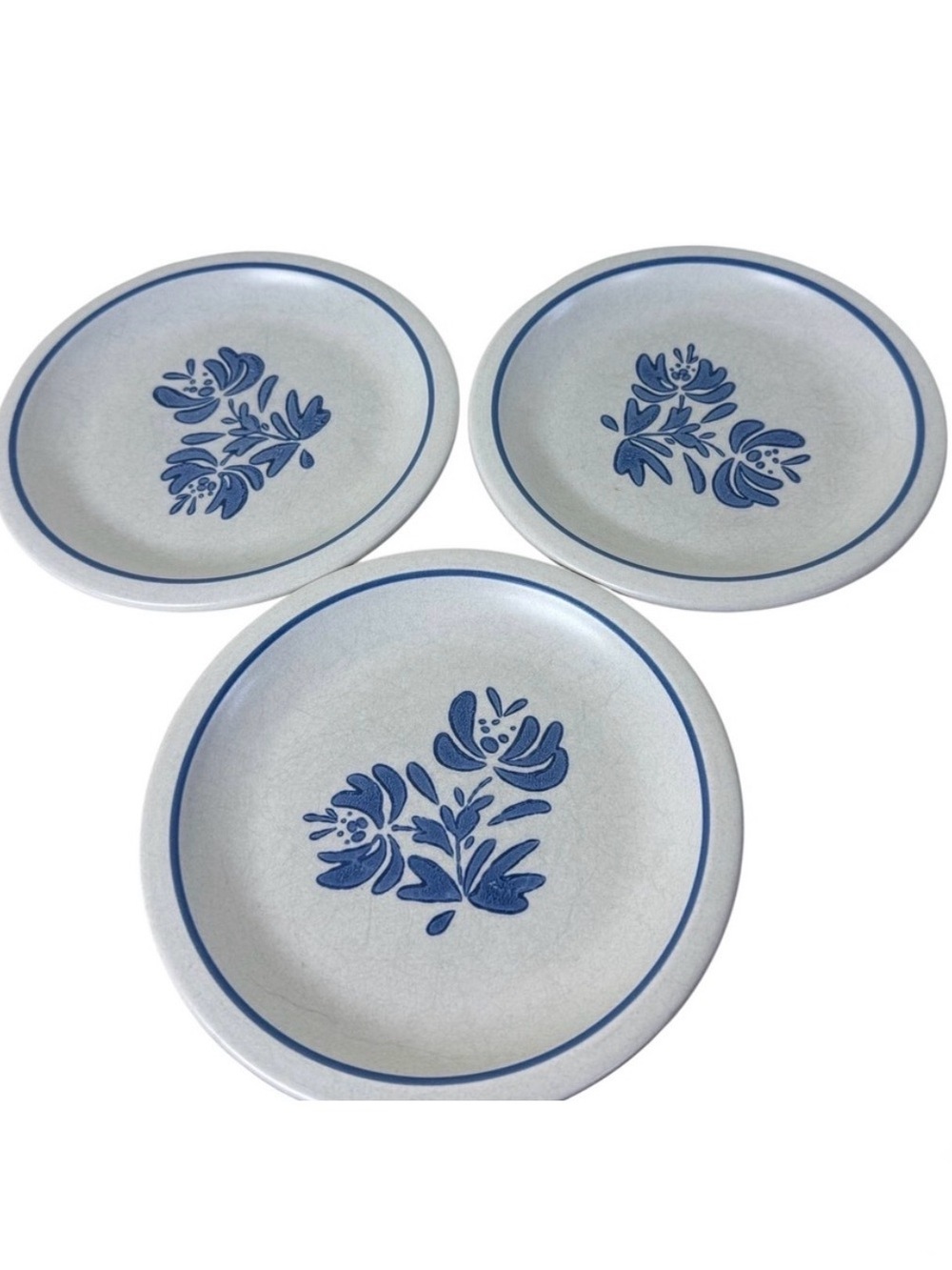 Pfaltzgraff Yorktowne Salad Dessert Plates Set 3 Blue Floral Gray Stoneware USA